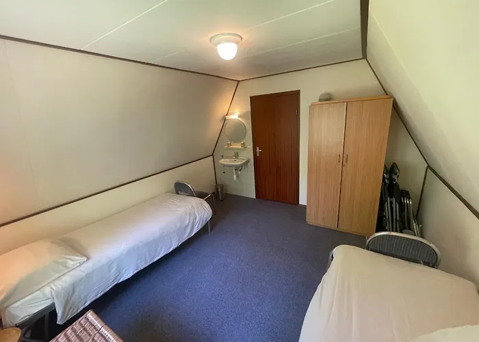 De Boomklever, Vrijstaand En Midden In Het Bos Aan De Heide! Tatil Evi *